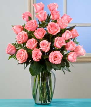arreglo floral de rosas rosadas en florero buenos aires